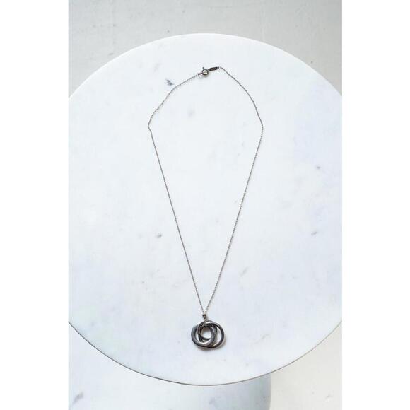 Tiffany & Co Tri-Sterling Silver interlocking Circle Necklace Sterling Silver - Picture 1 of 5